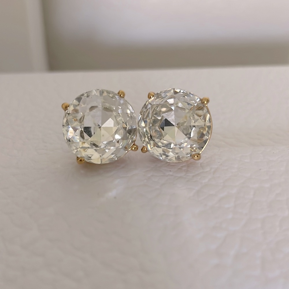 Kate spade Gumdrop studs round clear